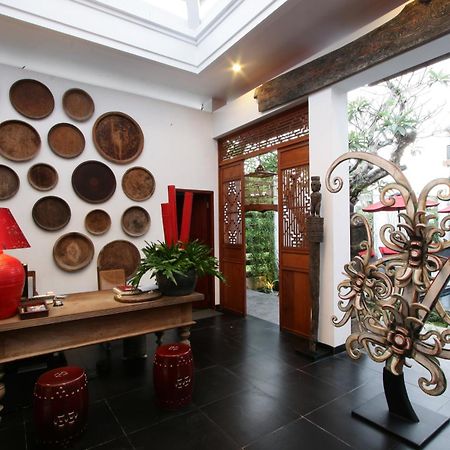 סמיניאק Kamar Kamar Boutique Hotel מראה חיצוני תמונה