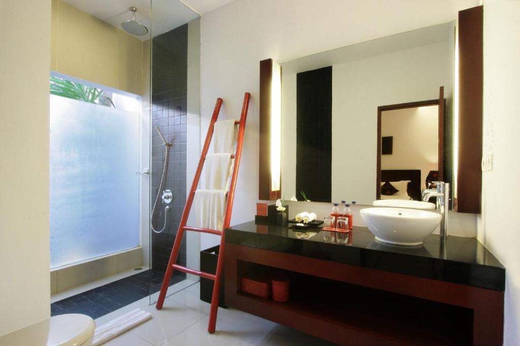סמיניאק Kamar Kamar Boutique Hotel מראה חיצוני תמונה