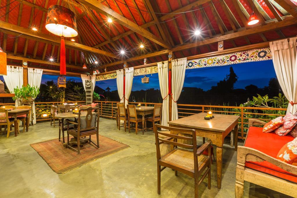 סמיניאק Kamar Kamar Boutique Hotel מראה חיצוני תמונה