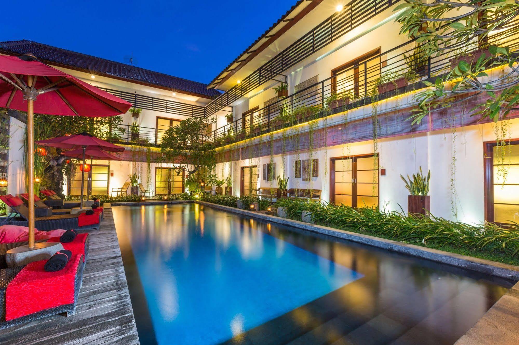 סמיניאק Kamar Kamar Boutique Hotel מראה חיצוני תמונה